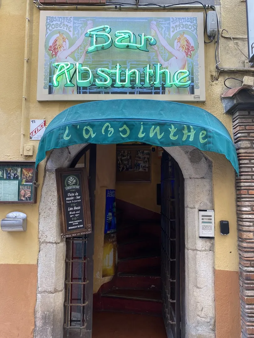 Absinthe bar